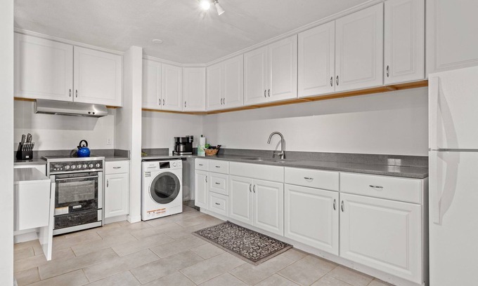 Panama City Condominio | Charming 2-bedroom house 3 minutes from Bay Beaches in lovely Panama City