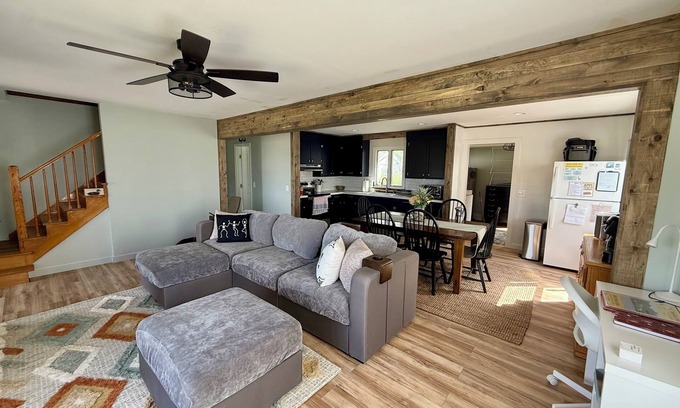 Ewell Casa | Charming 2 Bedroom house in beautiful Smith Island