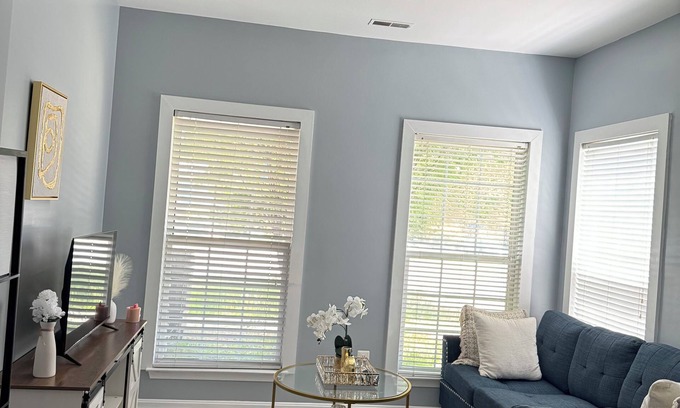 Brooklyn Casa | Charming 2 Bedrooms in Quiet Baltimore Townhome – All-Inclusive Perks!