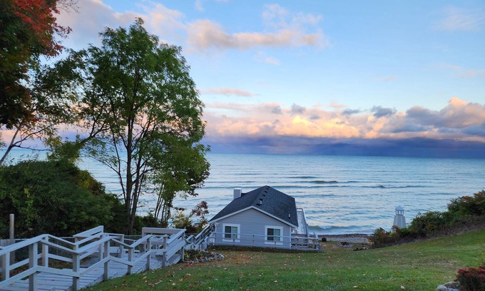 Carsonville Cabaña | Cuadrados con Encanto. Ft 2000. Cottage en el lago Huron