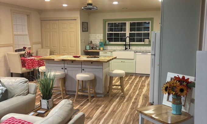 Renovo Casa | Charming 2bd 2bth house with AC, Wi-Fi in enchanting Renovo, Pa.