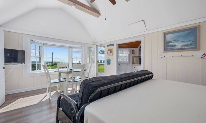 Yarmouth Cabaña | Charming 2BR/2BA coastal retreat with Nantucket Sound views