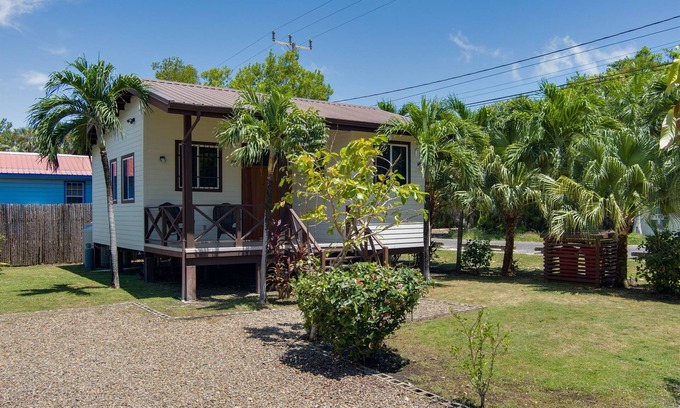 Placentia Cabaña | Charming 2BR Casita Great Price & Great Location