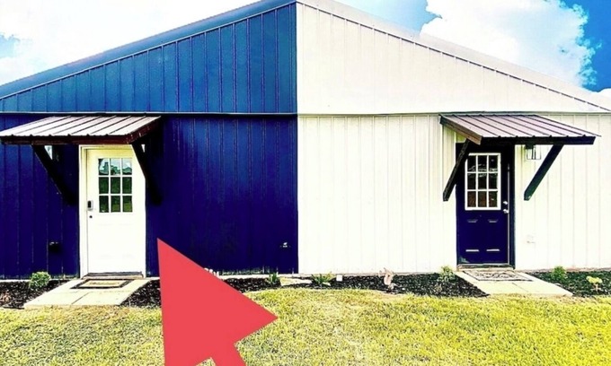 Natchitoches Apartamento | Charming 2BR Guesthouse, King Beds, Kitchen & Parking Close to Historic Downtown