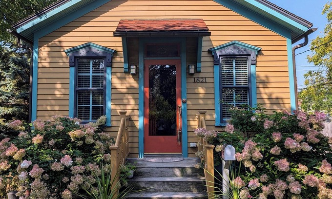 Brewers Hill Cabaña | Charming 3-bdrm cottage walking distance to Fiserv, fitness room & WiFi
