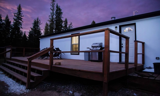 Bonner County Casa | Charming 3-bed house on a forested 7 acres near Sandpoint and Coeur d'Alene