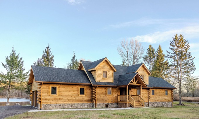 Moscow Casa | Charming 3-bedroom country house in Madison Township with AC, WiFi