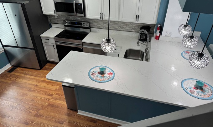 Fairland Casa | Charming 3-bedroom and 2.5 bedroom townhome with WiFi and AC in Silver Spring