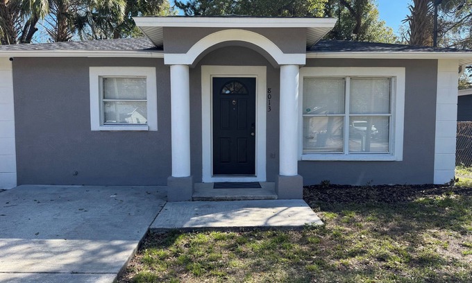 Sulphur Springs Casa | Charming 3-bedroom 2-Bathroom house with high speed WiFi, AC in wonderful Tampa