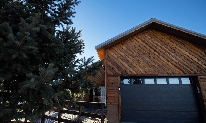 Angel Fire Casa | Charming 3-bedroom cabin close to Angel Fire Resort with super fast WiFi