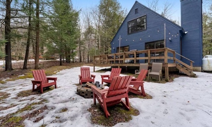 Wilmington Cabina | Charming 3-bedroom cabin w/ fire place