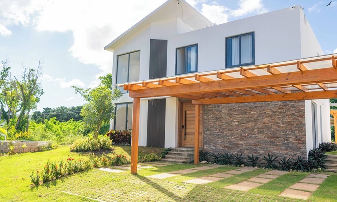 Las Galeras Casa | Charming 3-bedroom house with WiFi and AC in enchanting Las Galeras