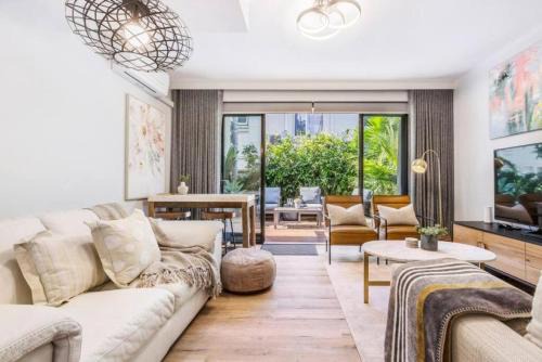 Glen Iris Casa | Charming 3-Bedroom Escape in Glen Iris