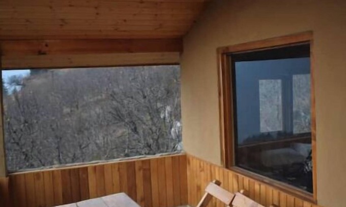 Naggar Otro | Charming 3-Bedroom Farmhouse in the Countryside