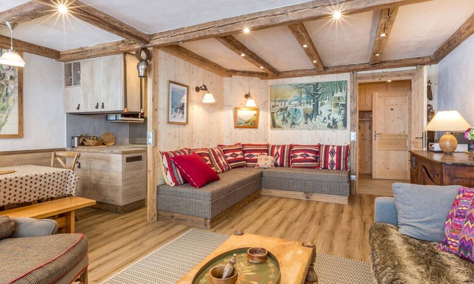 Val-d'Isere Apartamento | Encantador apartamento cerca de las pistas con balcón orientado al sur en Val-d'Isère
