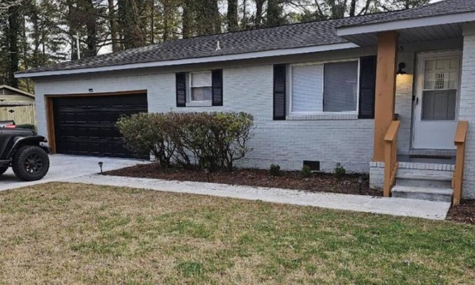 Huntsville Casa | Charming 3-bedroom house with AC, WiFi in fantastic Huntsville