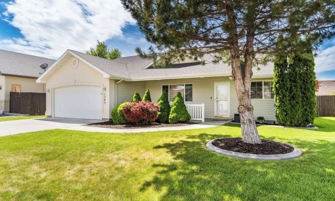 Twin Falls Casa | Charming 3-bedroom house in Twin Falls with King beds, BBQ grill