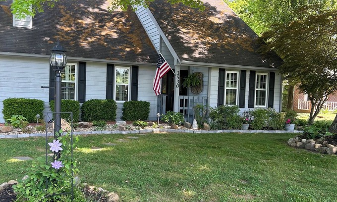 Baneberry Casa | Charming 3-bedroom house on Douglas Lake close to Dandridge & Pigeon Forge!