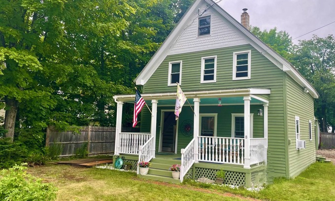 Bartlett Casa | Charming 3-bedroom home away from home in lovely Bartlett NH, Adventure awaits.