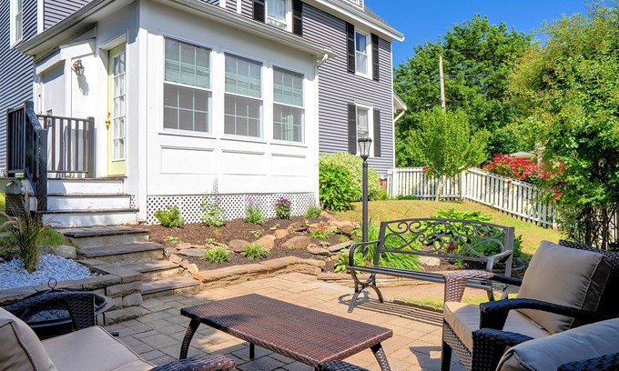Kittery Casa | Charming 3-Bedroom Home Near Downtown Portsmouth!
