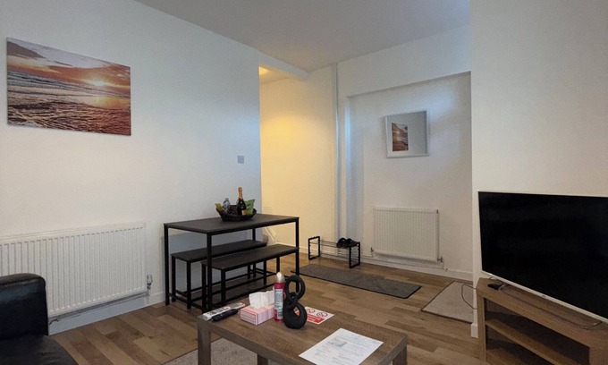 Grangetown Casa | Charming 3-bedroom house
