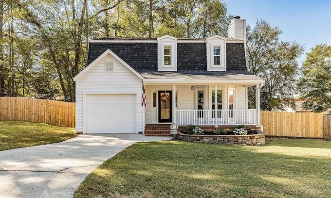 Martinez Casa | Charming 3-bedroom house in Martinez with WiFi and AC 12 minutes from Masters