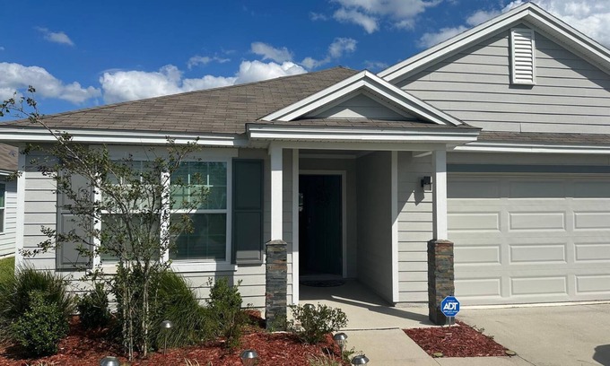 Newberry Casa | Charming 3-bedroom house with WiFi and AC in Newberry