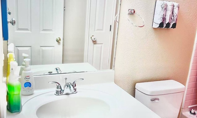 Helotes Casa | Charming 3-bedroom house in Helotes with AC, WiFi