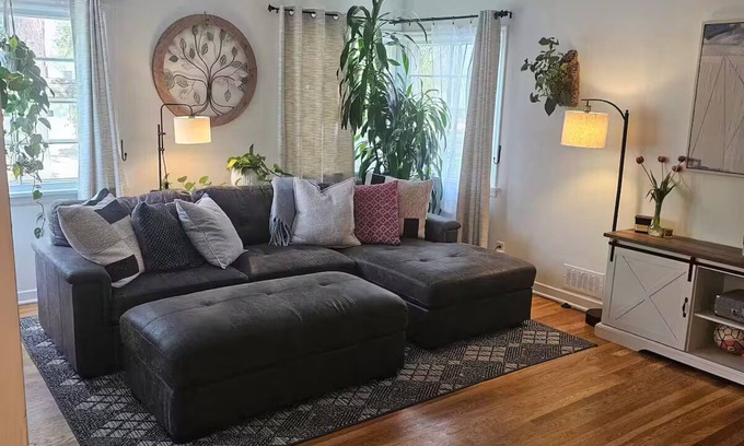 Manito Casa | Charming 3-bedroom house tucked into the heart of Spokane's South Hill.