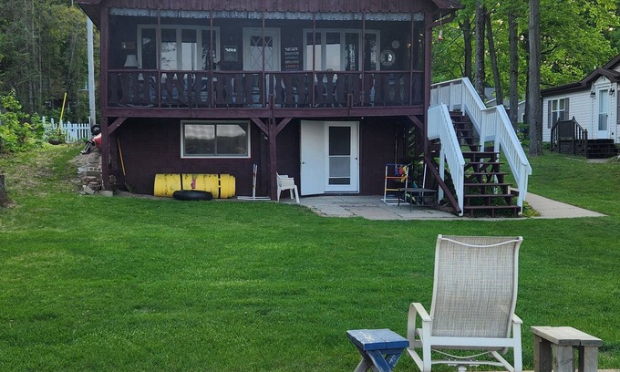 Laona Casa | Charming 3-bedroom house with lake front access near boat launch in Laona.