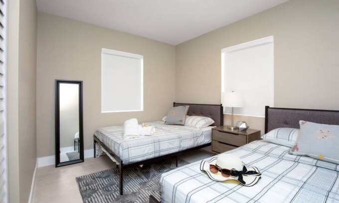 Coral Terrace Casa | Charming 3-bedroom house with AC, WiFi in lovely Miami