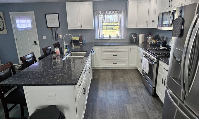 Westmoreland Casa | Charming 3-bedroom ranch house in enchanting Westmoreland .
