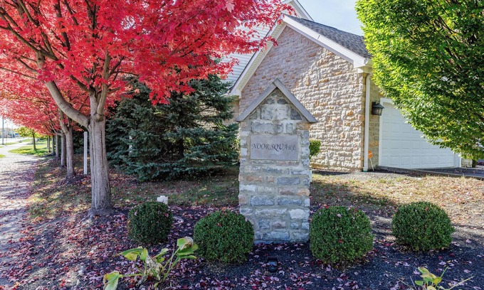 Tuttle West Casa | Charming 3-bedroom townhome with finished basement luxurious neighborhood Dublin