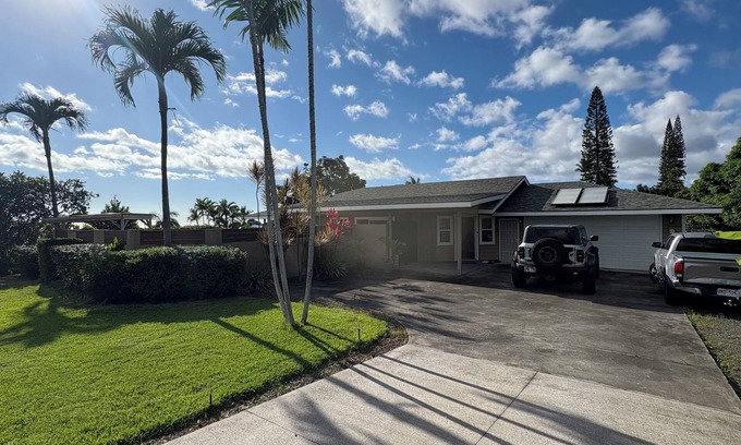 Kona Palisades Casa | Charming 3-bedroom house with pool, ocean view, minutes from the Kona Airport.
