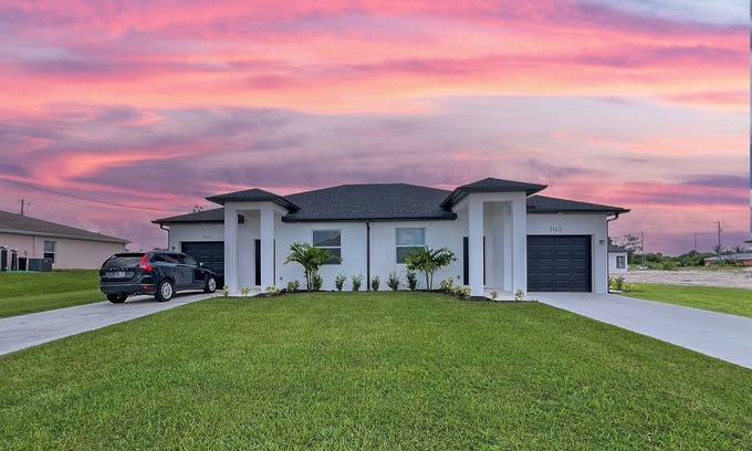 Westminster Casa | Charming 3-bedroom house in delightful Lehigh Acres with WiFi, AC