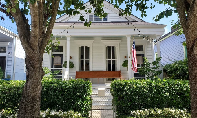 Esplanade Ridge Casa | Charming 3-bedroom house in sought-after Bayou St. John neighborhood, pool