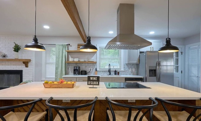 Rocky Mount Casa | Charming 3-bedroom house in Rocky Mount