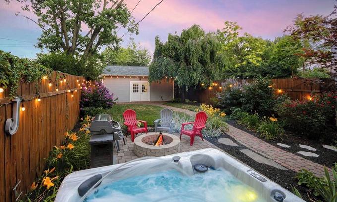 Weinland Park Casa | Charming 3BR w/ Hot Tub + Garden | Near OSU + More