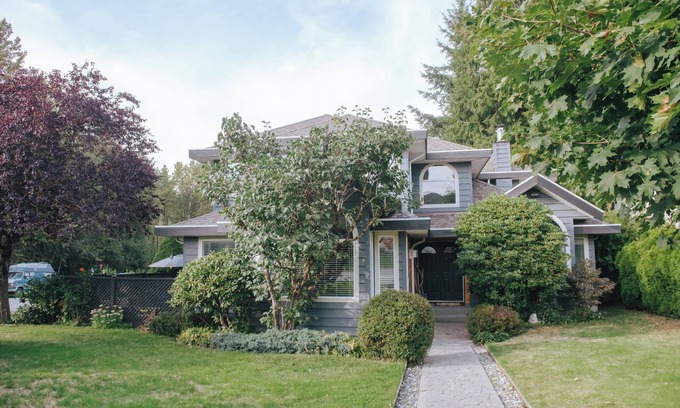 Garibaldi Highlands Casa | Charming 4-Bed Mountain Retreat