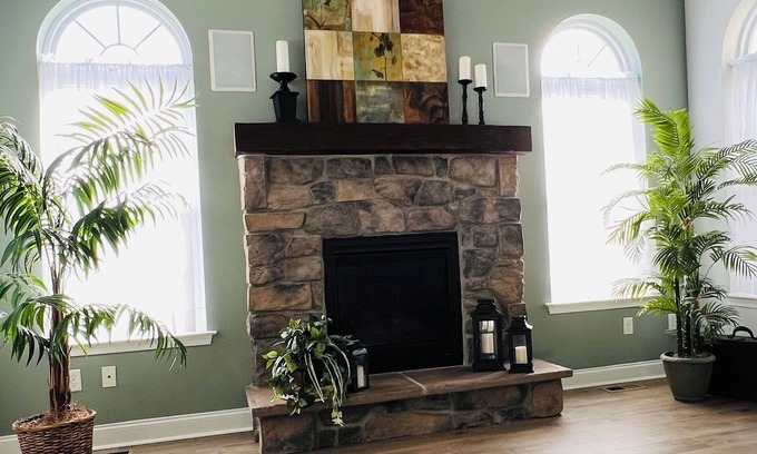 Earlville Casa | Charming 4-bedroom house with WiFi, AC in enchanting Douglassville.