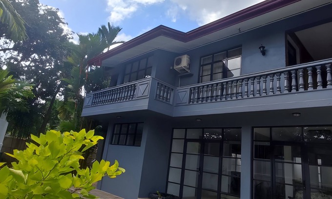 Kaduwela Casa | Charming 4-bedroom bungalow with plunge pool