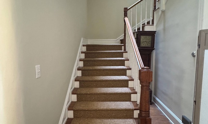 Old Town West Casa | Charming 4-Bedroom Home in Historic Old Town - minutes from King St, DC, & Metro
