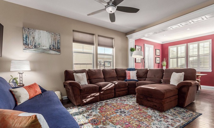 Belle Creek Casa | Charming 4-Bedroom Home + Separate Basement Suite-perfect for families or groups.