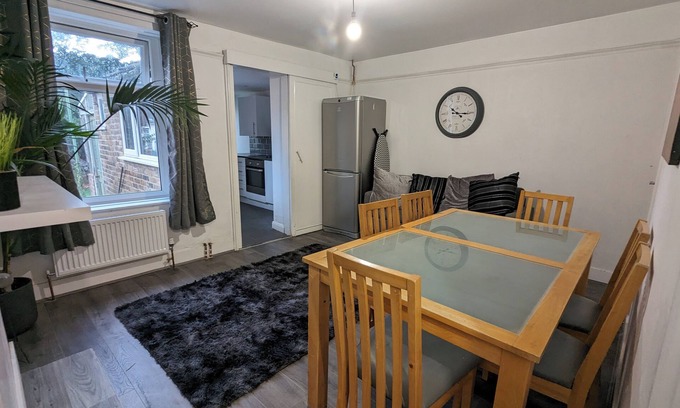 Dover Casa | Charming 4-Bedroom House in Dover
