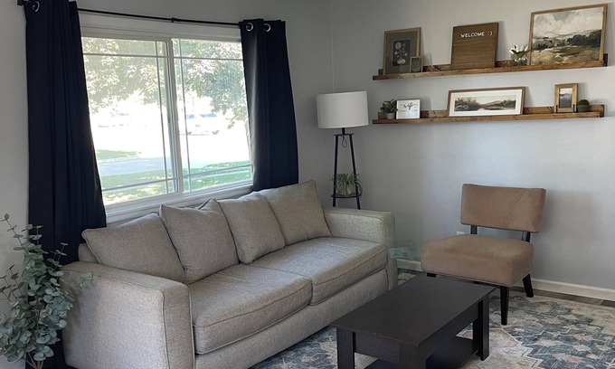 Ankeny Casa | Charming 4-bedroom House in Fabulous Ankeny