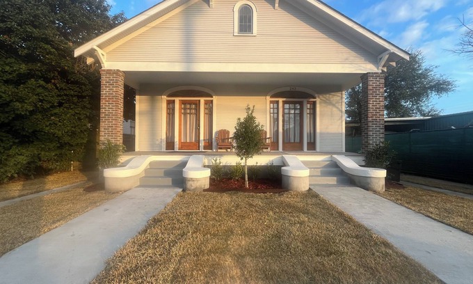 Arabi Casa | Charming 4-bedroom house with WiFi and AC close to French Quarter
