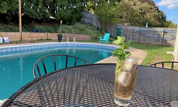 Rutherford Casa | Charming 4-Bedroom Retreat w/ Pool & Playroom, Near Hersheypark & Harrisburg