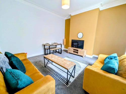 Blyth Casa | Charming 4-bedroom Retreat In Blyth