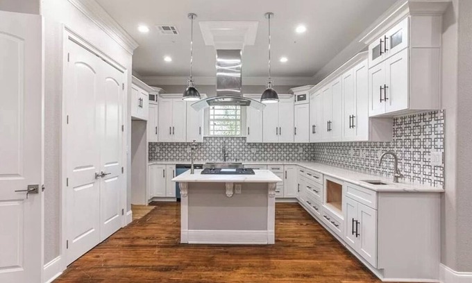 Algiers Casa | Charming 4-bedroom house with WiFi and AC in delightful New Orleans
