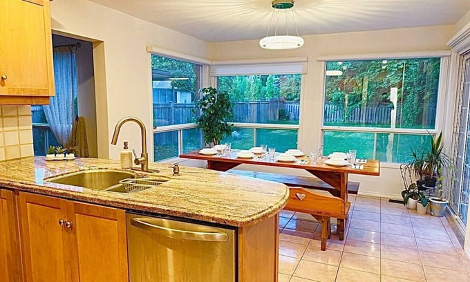 Richmond Hill Casa | Charming 4bedroom house In Lovely Richmond Hill Oak Ridges near Wilcox lake park